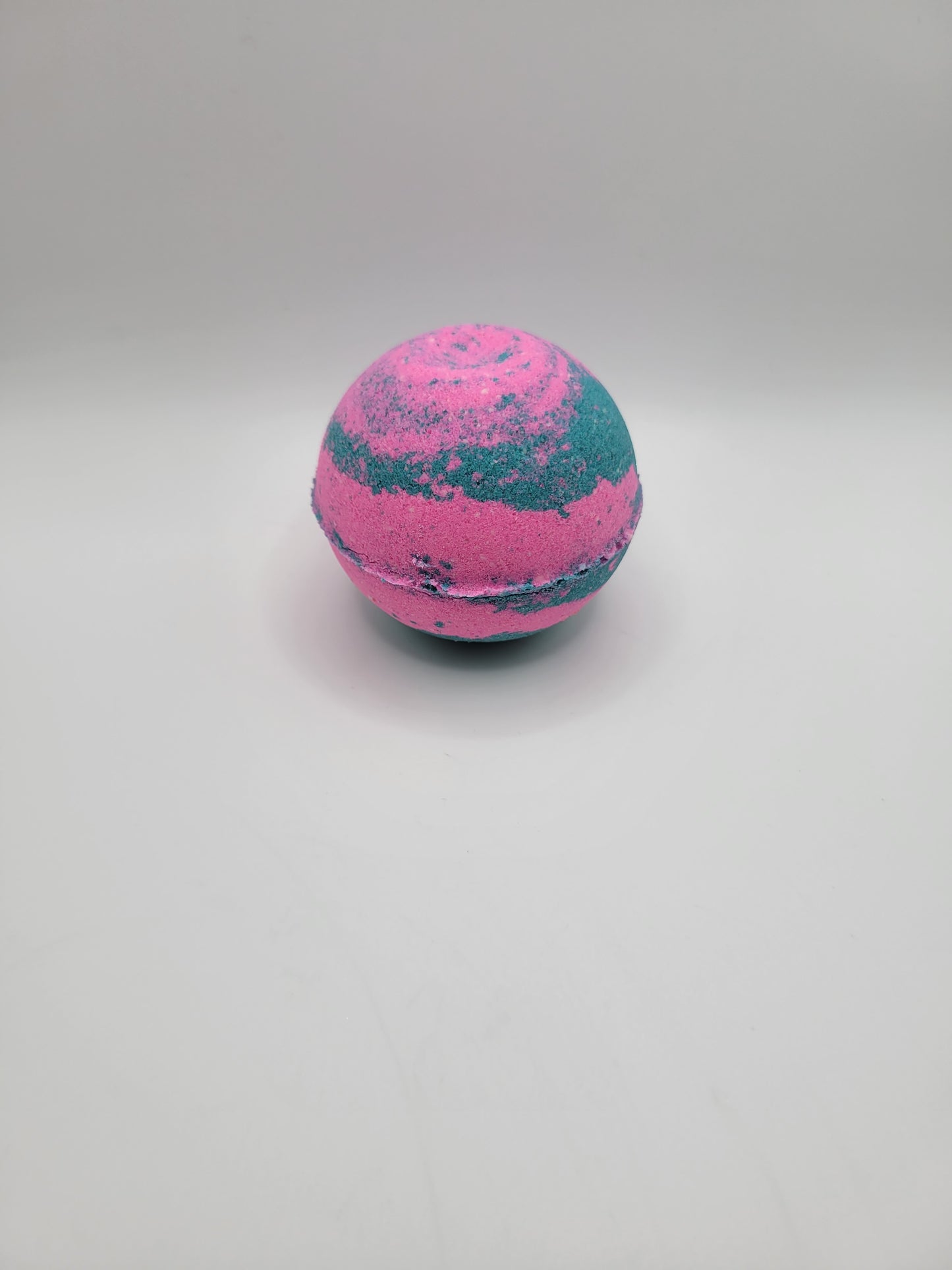 Cashmere Cream Bath Bomb